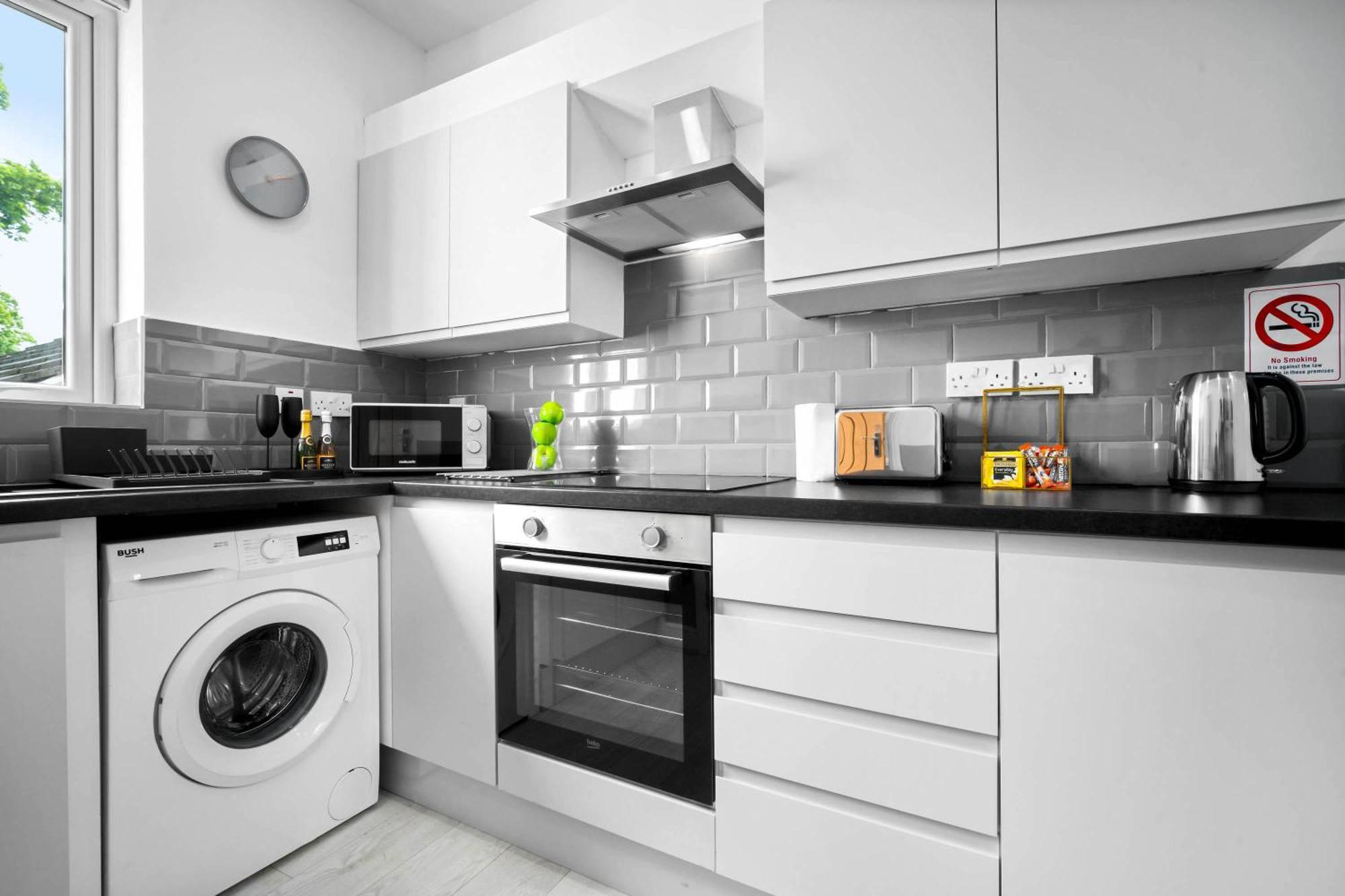 Luxury Apartment - Wifi - Smart Tv - Near City Centre - 2Mr 伯明翰 客房 照片