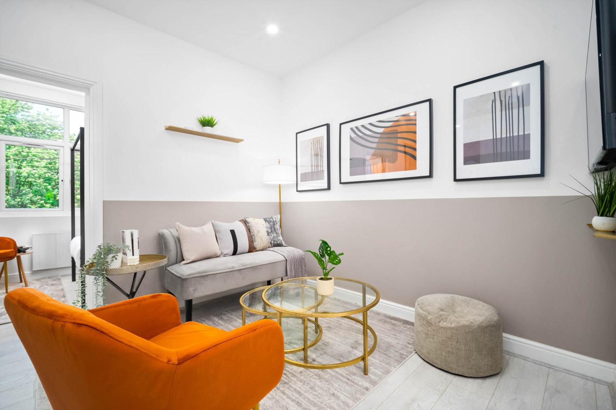 Luxury Apartment - Wifi - Smart Tv - Near City Centre - 2Mr 伯明翰 客房 照片